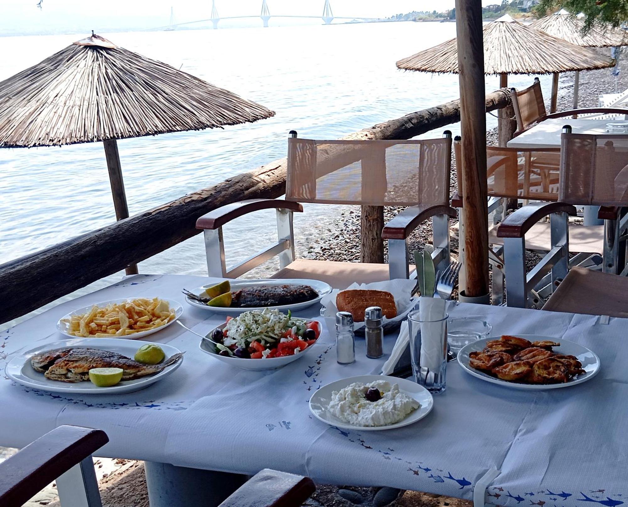 Star Hotel Nafpaktos Luaran gambar
